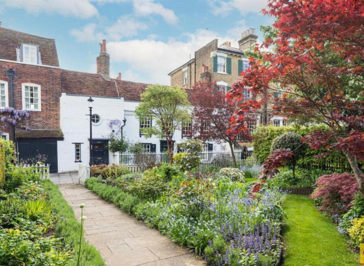 Clarendon Cottage Enfield Ngoại thất bức ảnh