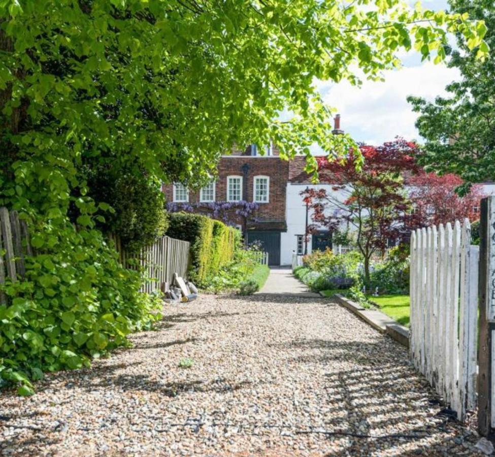 Clarendon Cottage Enfield Ngoại thất bức ảnh
